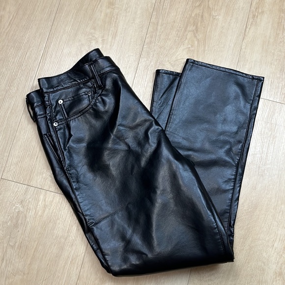 AGOLDE Riley Long High Rise Straight Pant
In Detox Leather black, SIZE 31 1259 - Picture 7 of 11